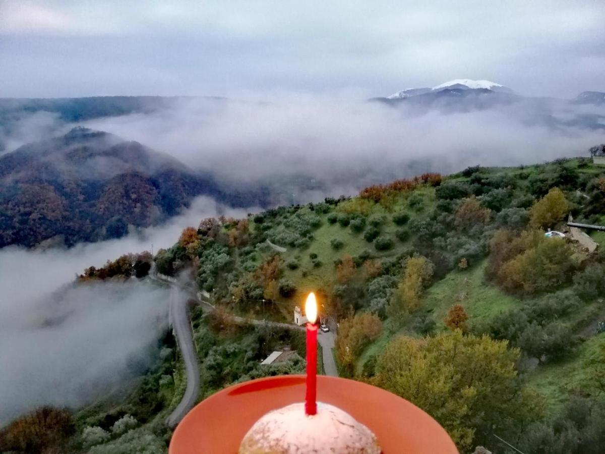 Foresteria Delle Naiadi San Chirico Raparo Bagian luar foto